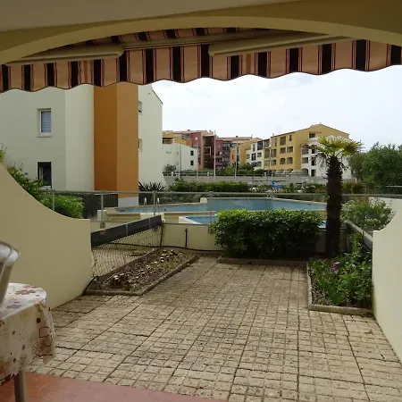 Cap D'agde, Ile Des Pecheurs, Joli Studio Cabine Piscine * アグド